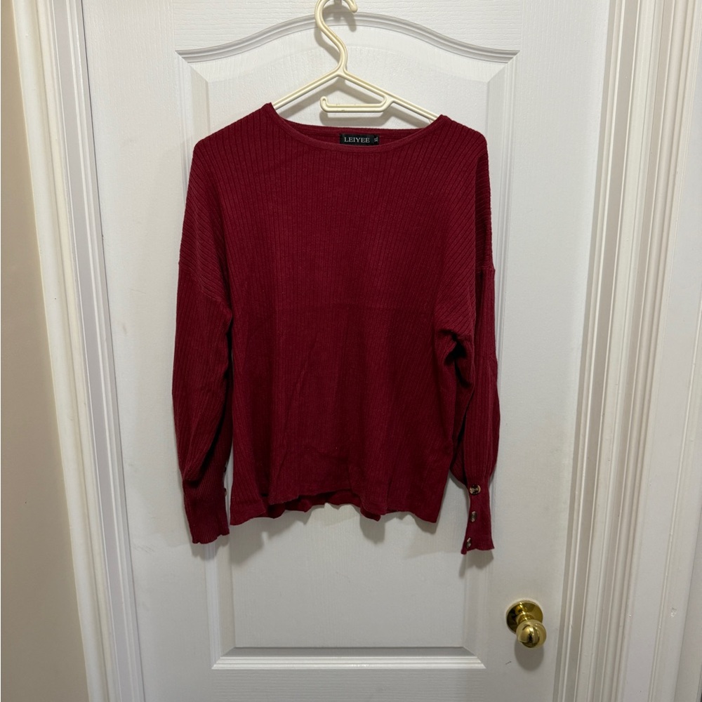 Crewneck buttoned sleeves size XL